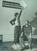 KwieKulik, Pomnik bez paszportu / Monument without a Passport, 1978